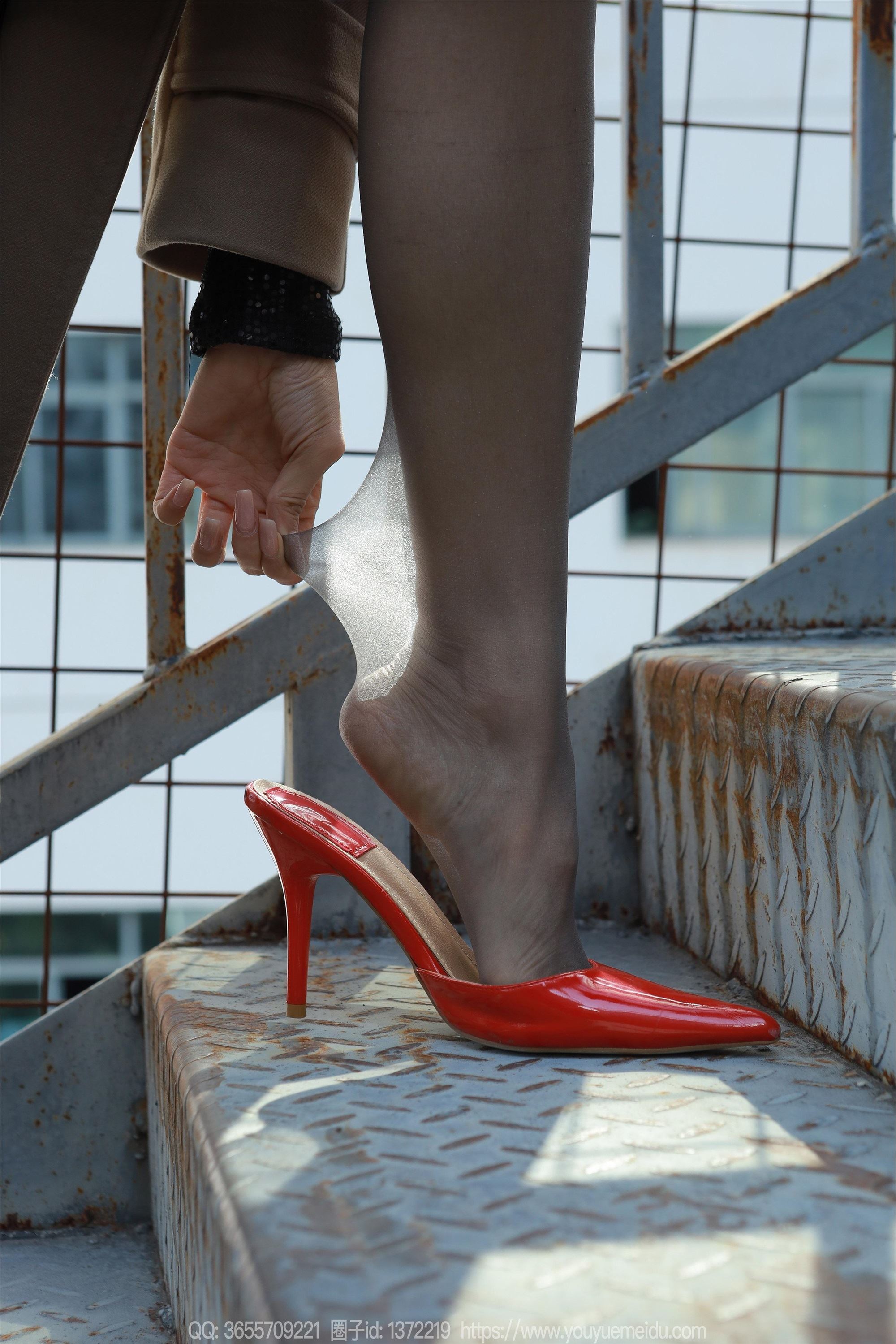 IESS异思趣向  2024.01.14 丝享家 1637 美子《红辣椒》